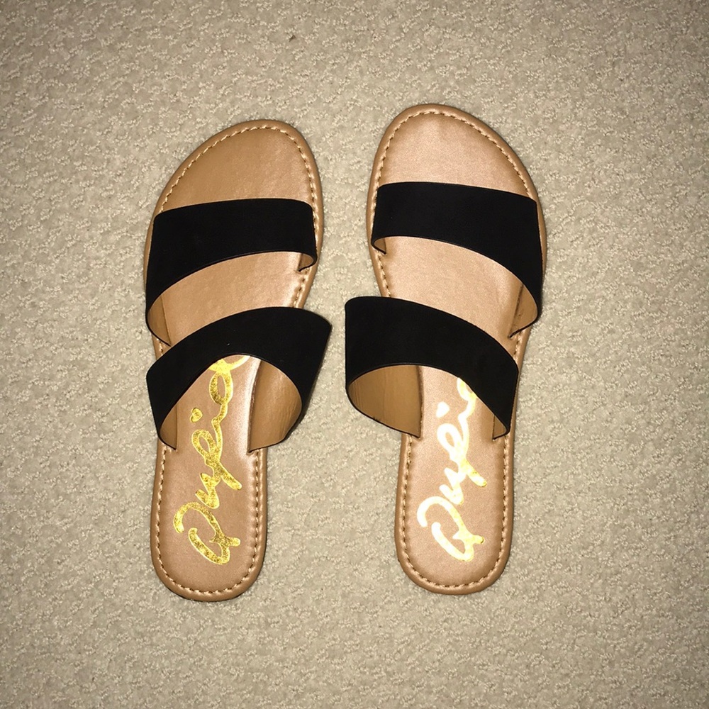 Black sandals